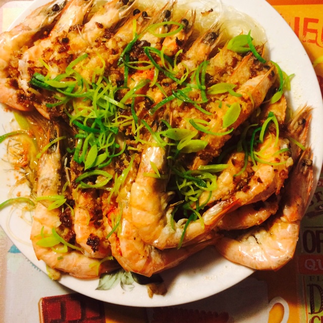 蒜蓉粉丝蒸大虾