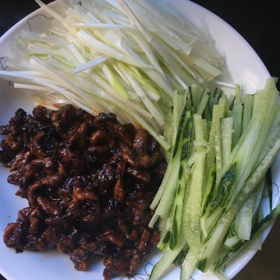 京酱肉丝