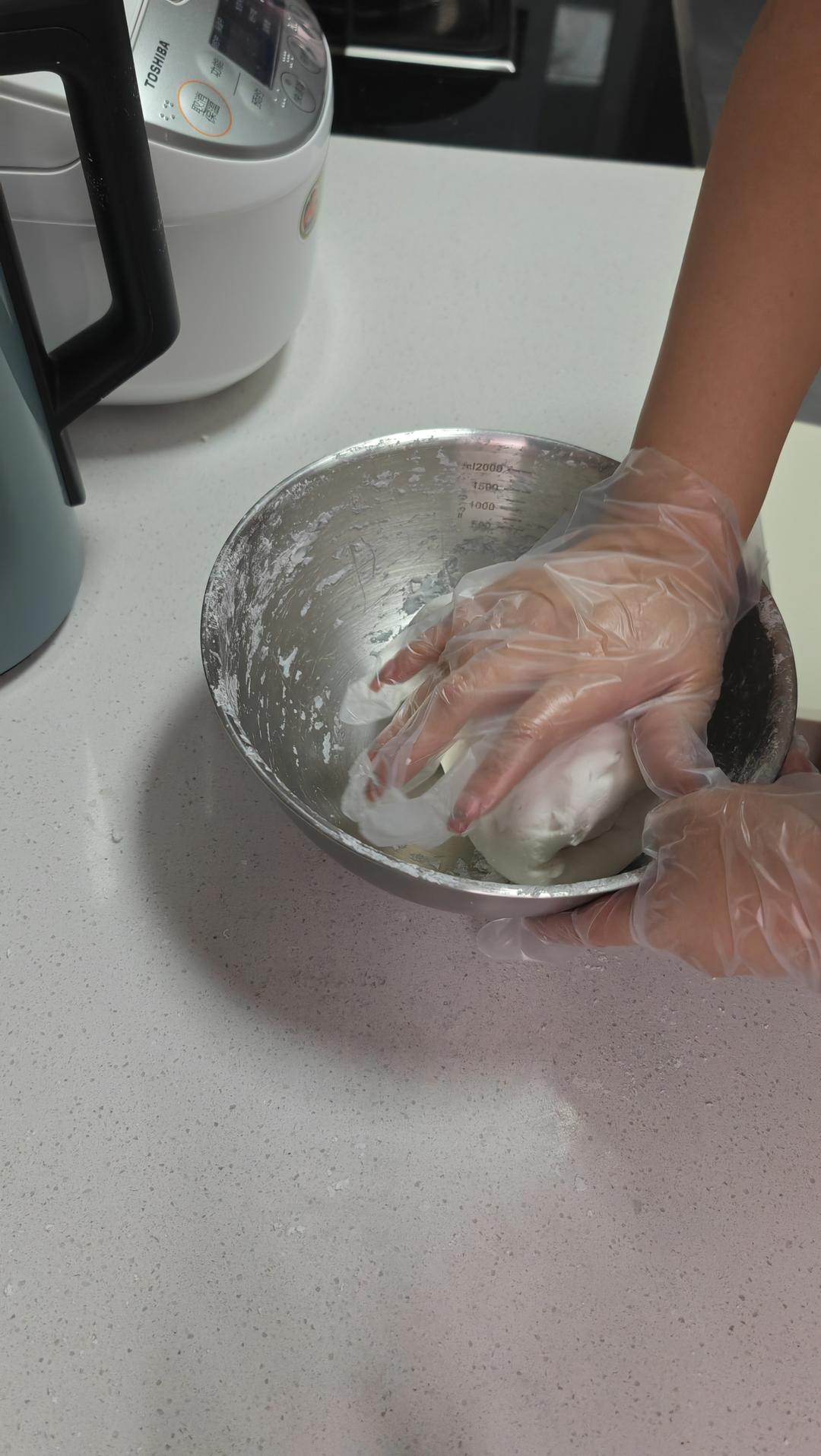 纯奶手撕吐司的做法 步骤1