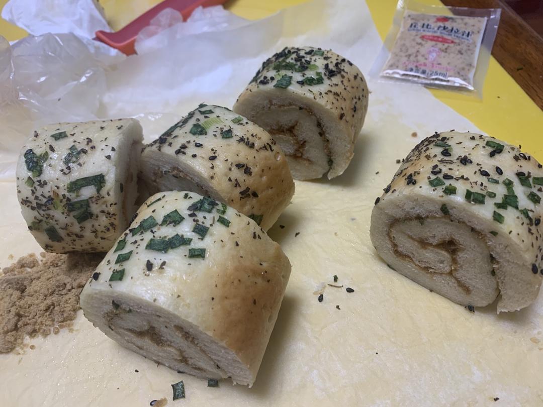 肉松面包卷