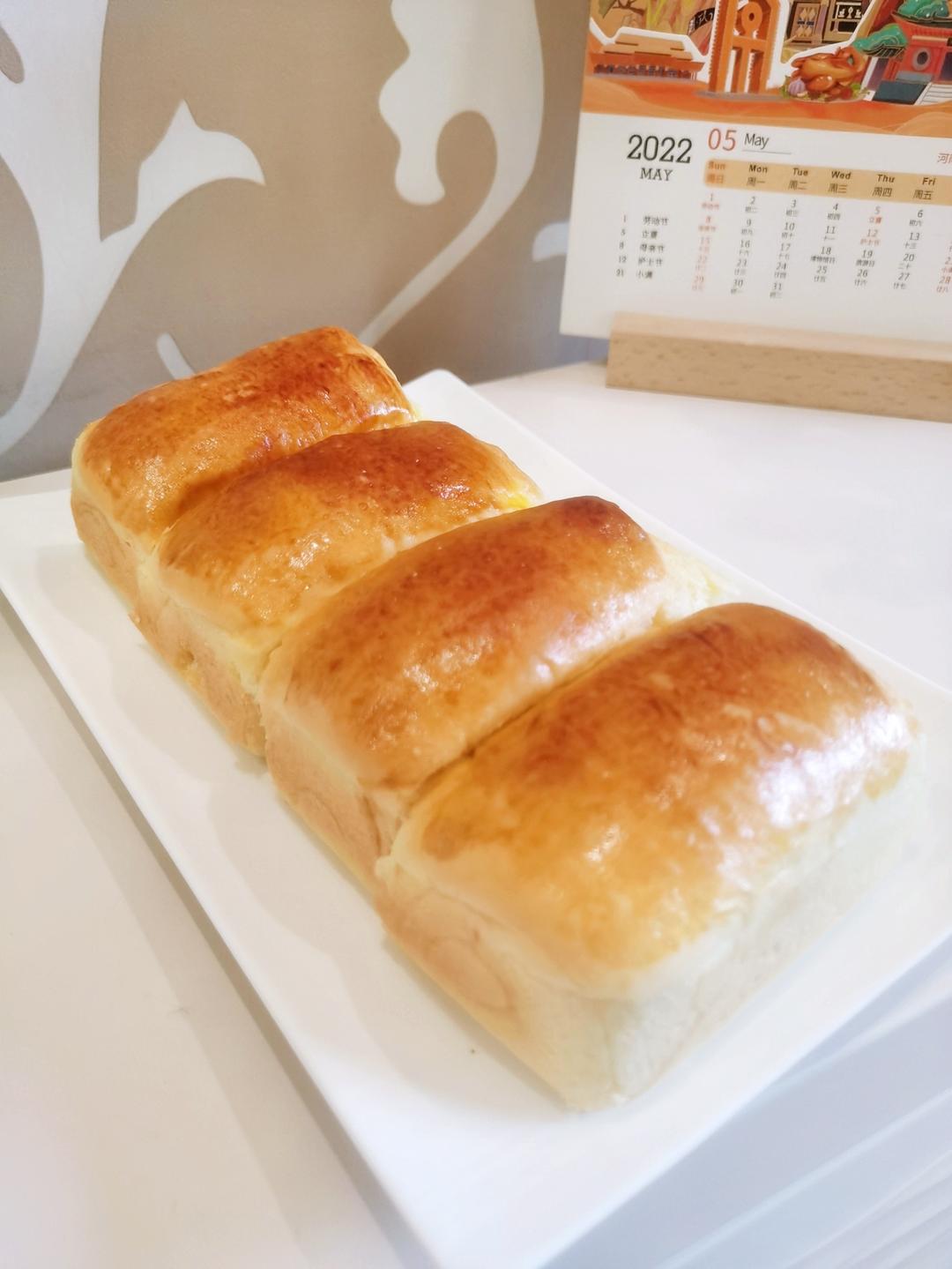 椰蓉面包卷