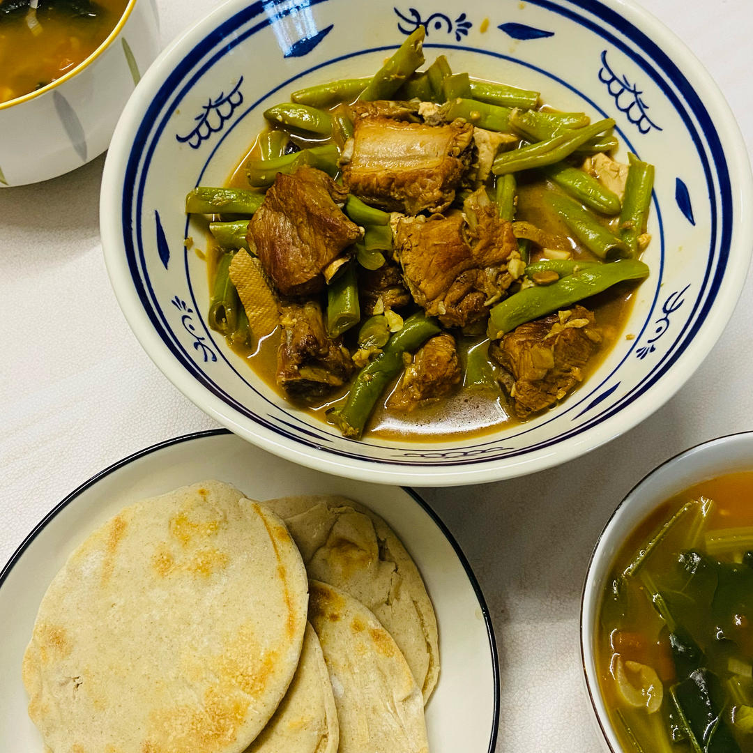 硬菜代表--排骨炖豆角土豆（豆角焖面胚子）