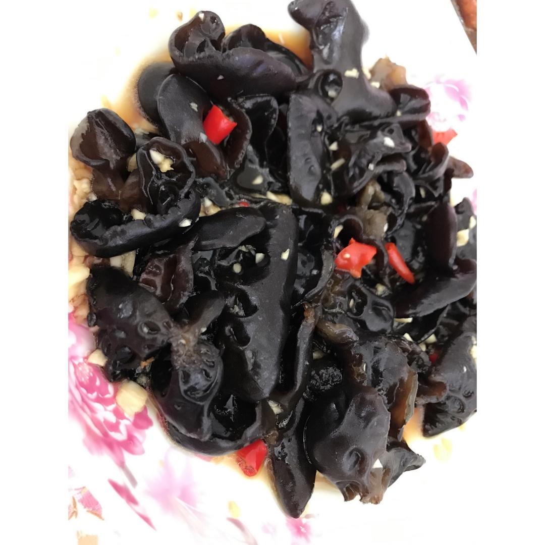 凉拌黑木耳
