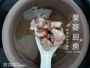 当归红枣枸杞老鸭汤的做法 步骤6