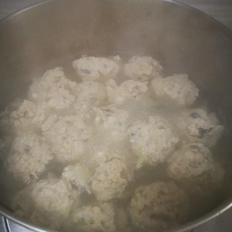 马蹄香菇鸡肉丸健身厨男版