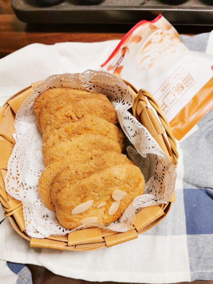 轻轻一按就碎掉的原味桃酥（不输猪油版）