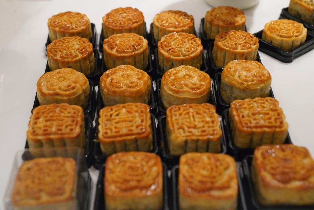 五仁月饼