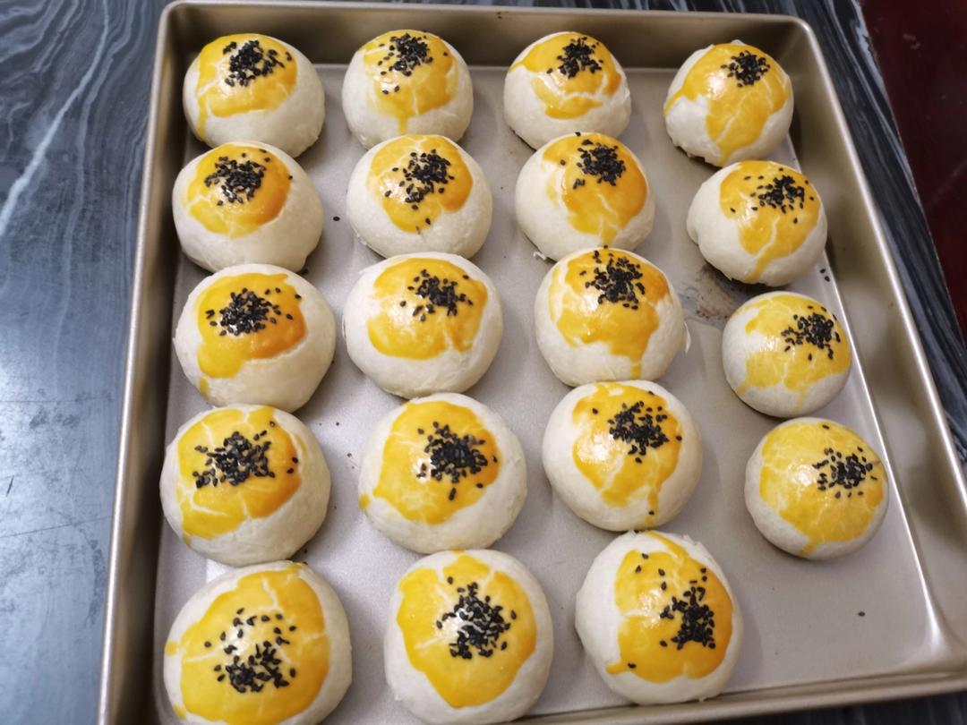 蛋黄酥，手工蛋黄酥