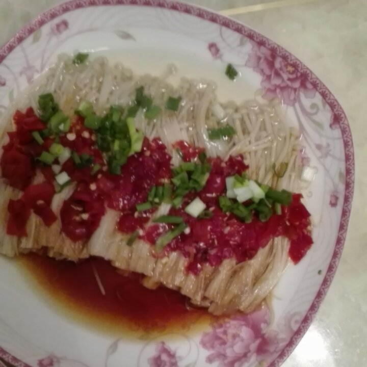 剁椒金针菇