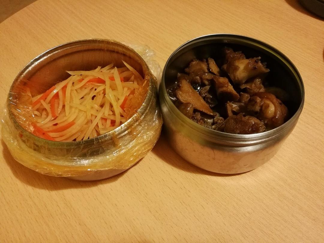 红焖猪蹄