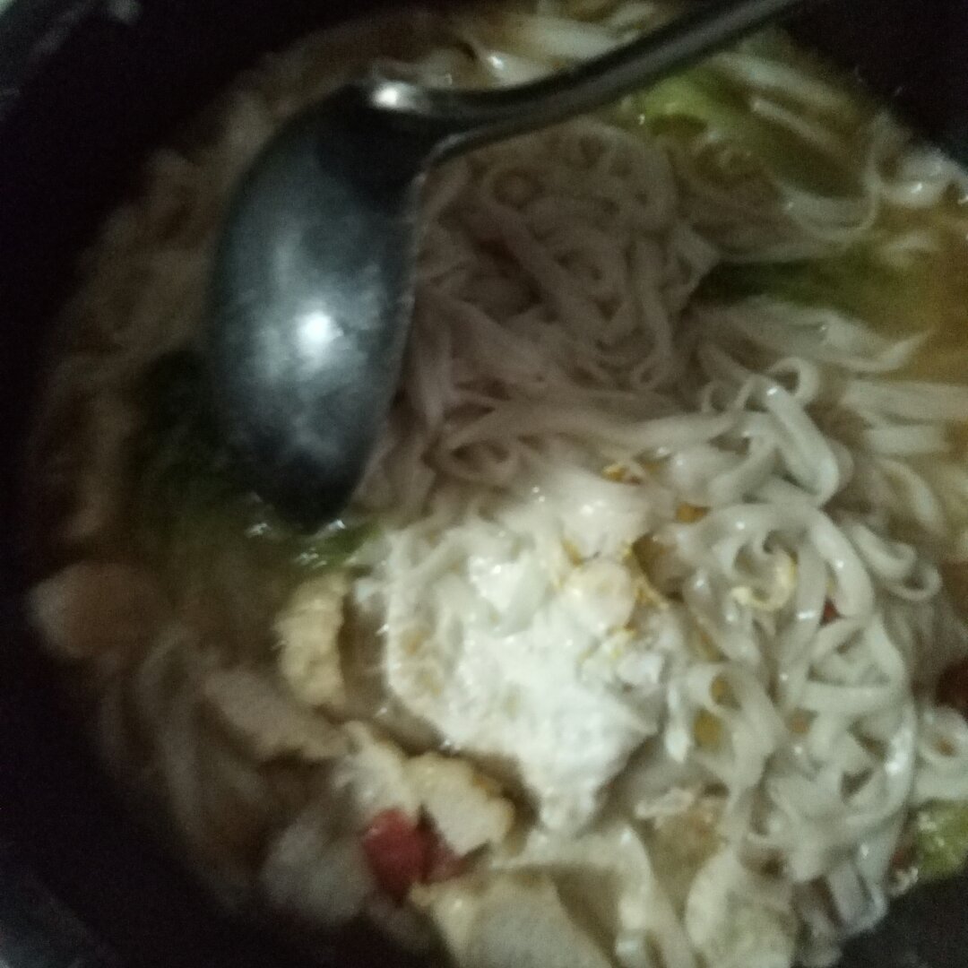 西红柿鸡蛋煮面条