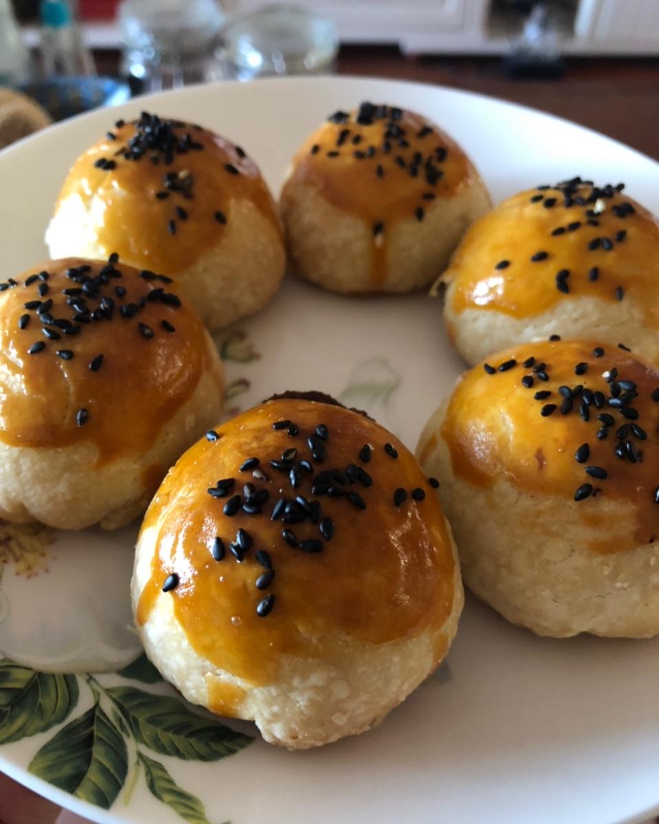 蛋黄酥