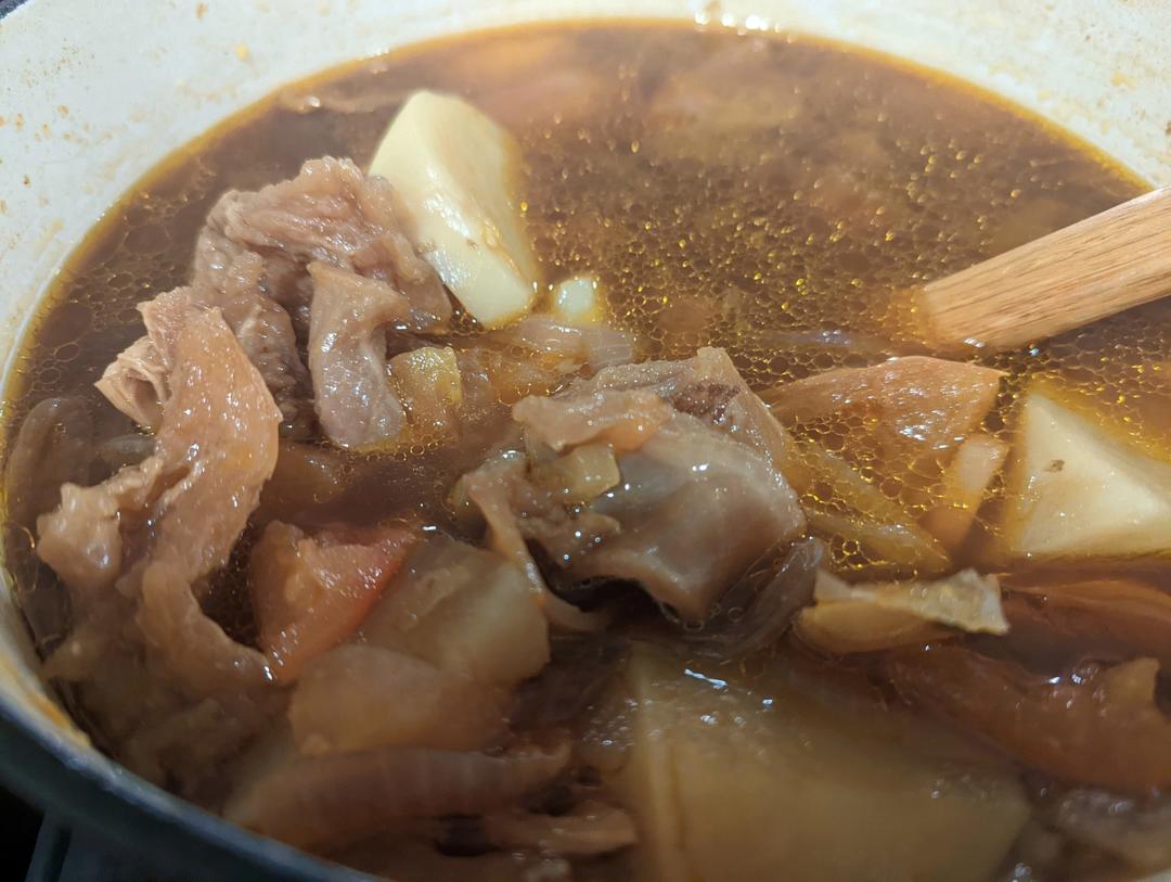 番茄土豆炖牛腩