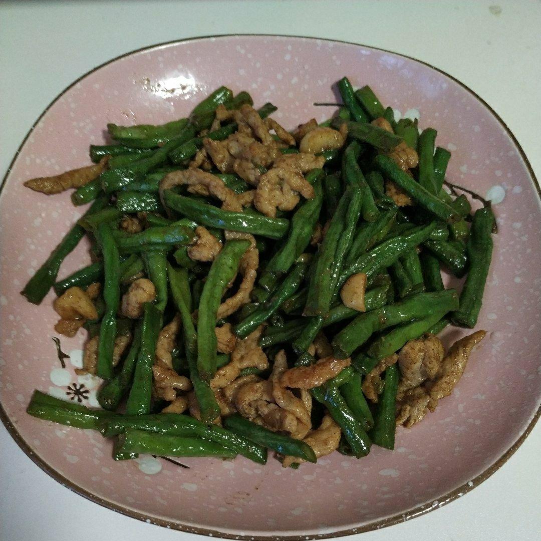干煸豆角炒肉
