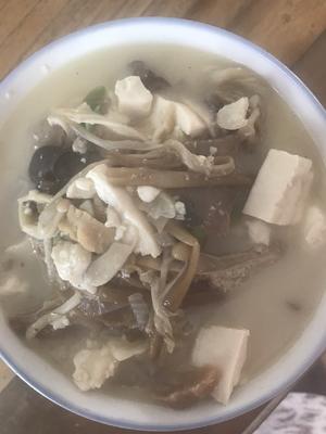 豆腐河蚌汤的做法 步骤10