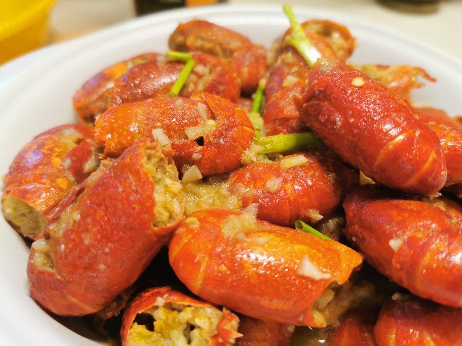 最正宗蒜泥龙虾配方（完美还原龙虾店正宗口味）
