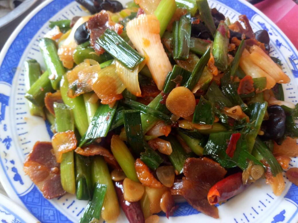 蒜苗炒腊肉