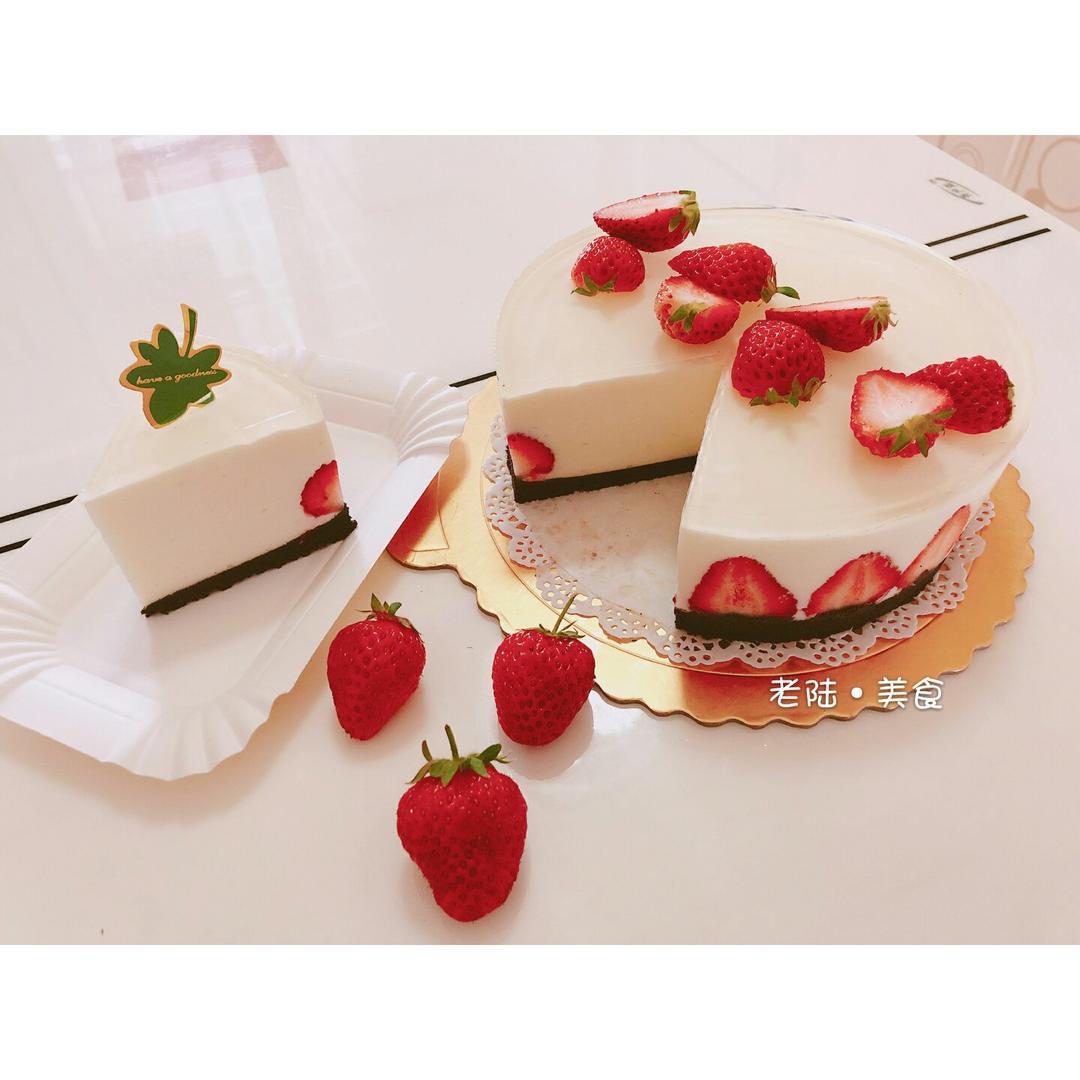 奥利奥草莓酸奶慕斯蛋糕（6寸）