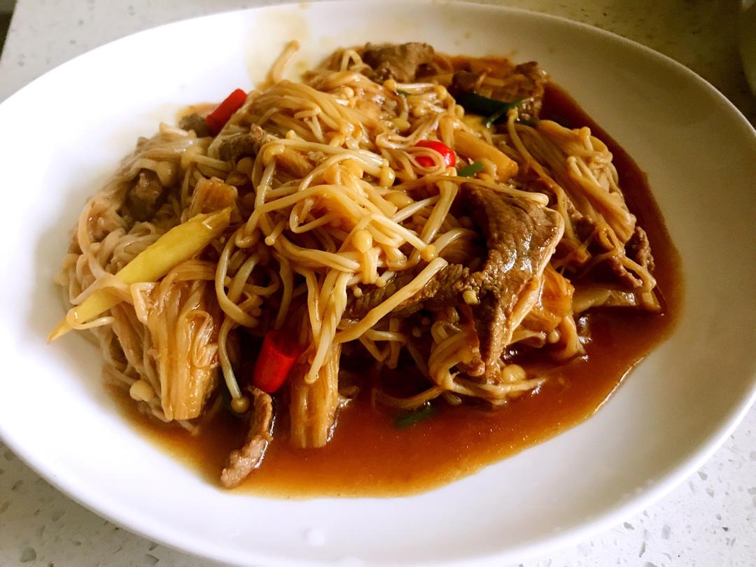 金针菇炒牛肉