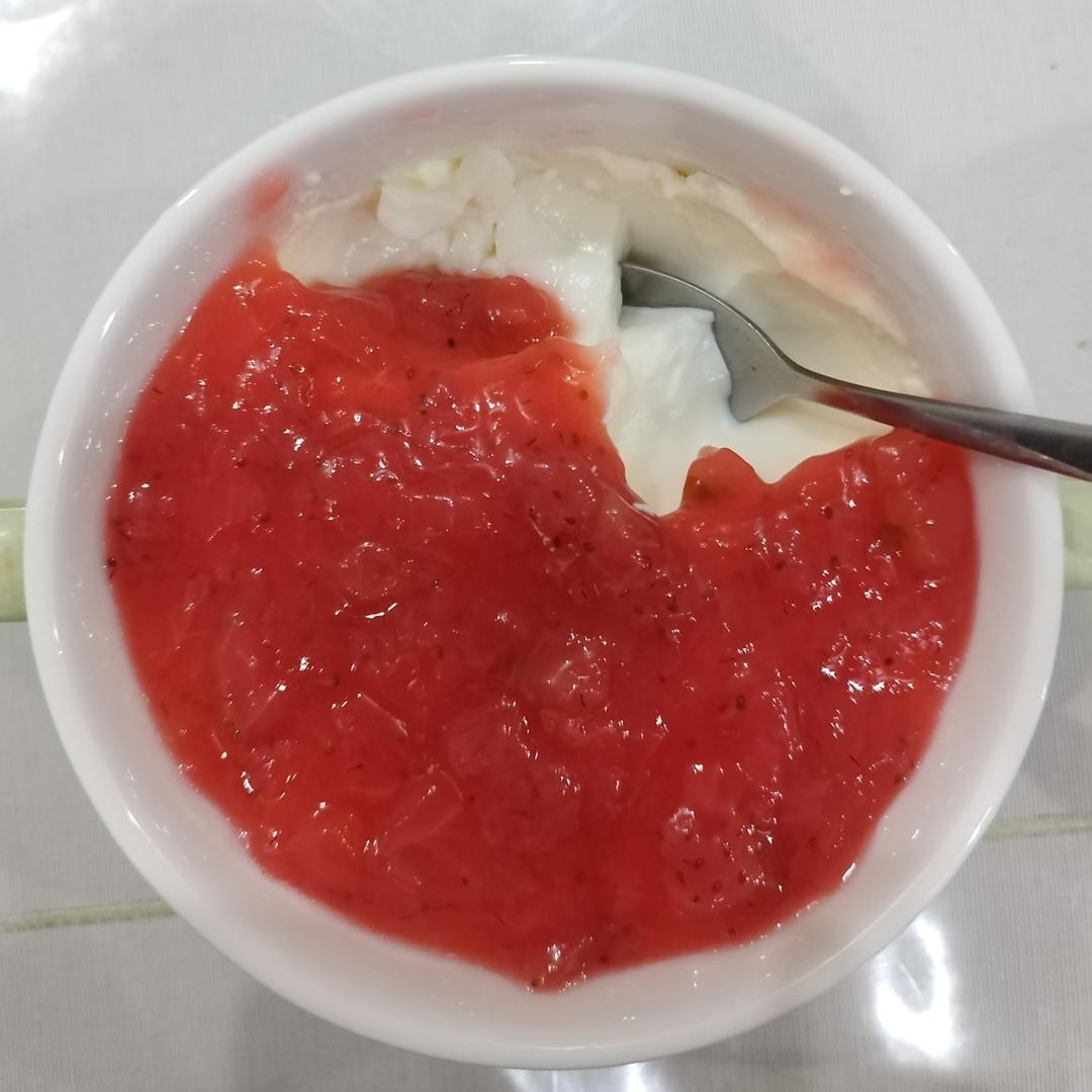 🧨快手小甜品｜草莓奶冻，酸甜又解腻！