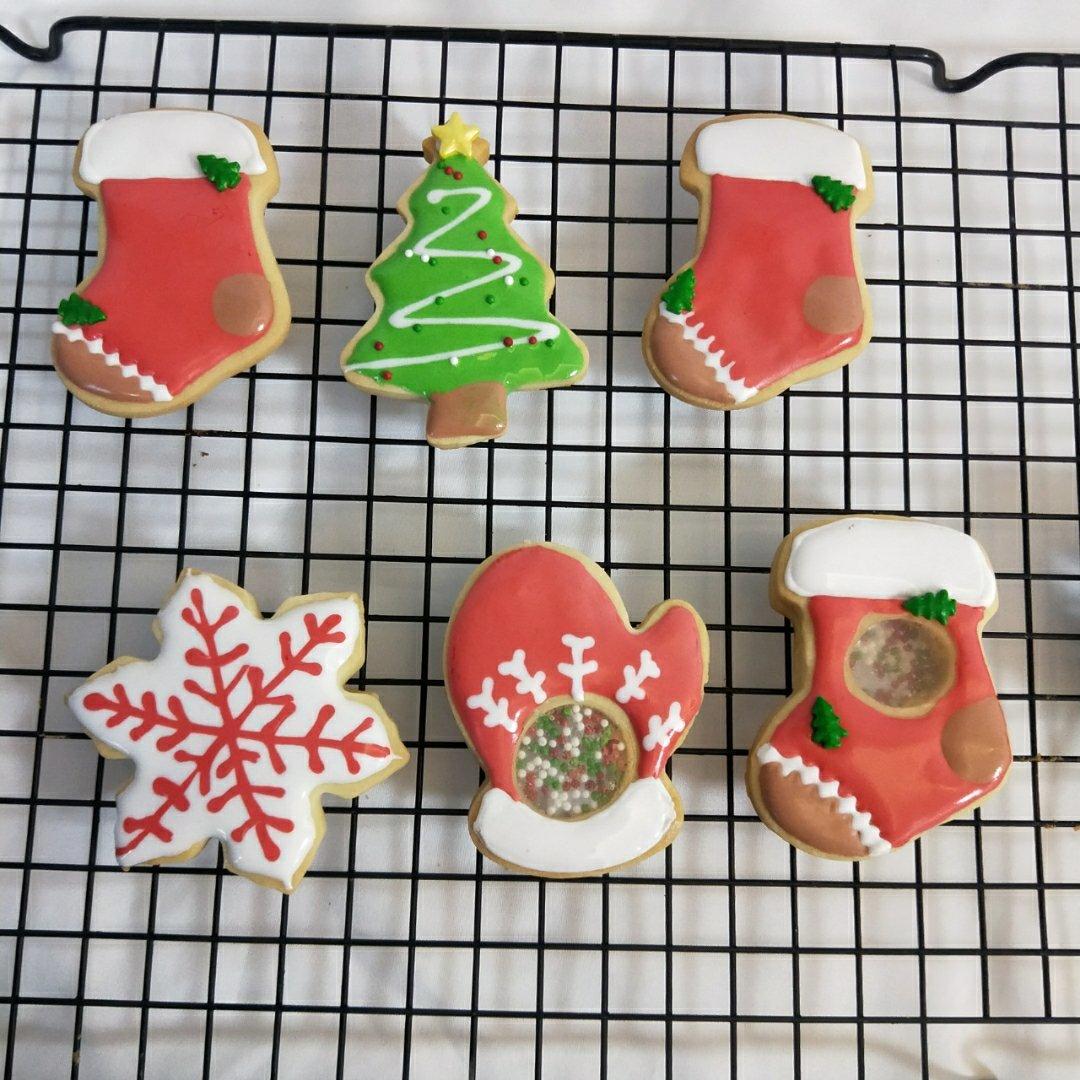 晶晶宝儿做的圣诞节五款水晶摇摇乐糖霜饼干
