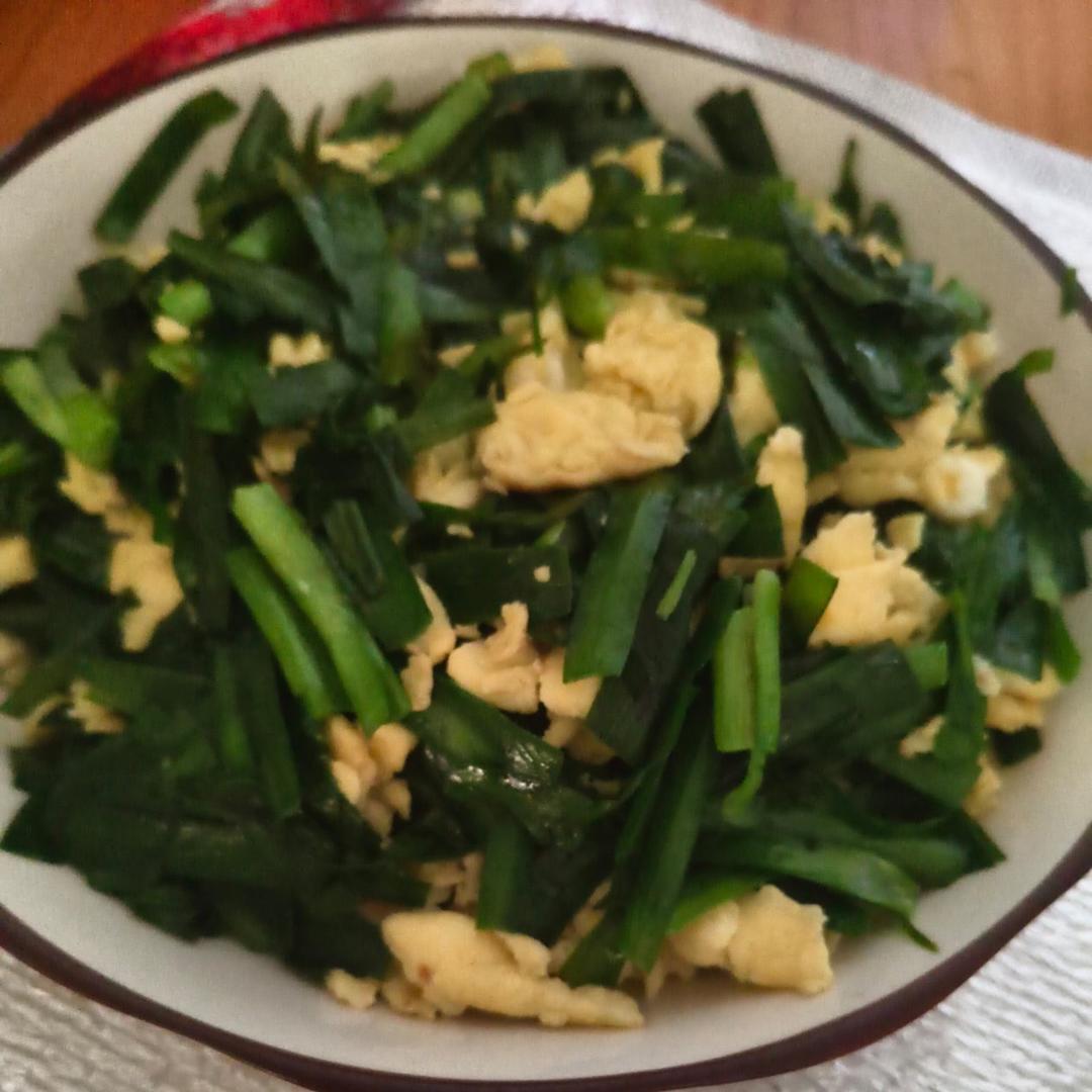 韭菜炒鸡蛋——三分钟快手下饭菜 掌握火候的秘诀