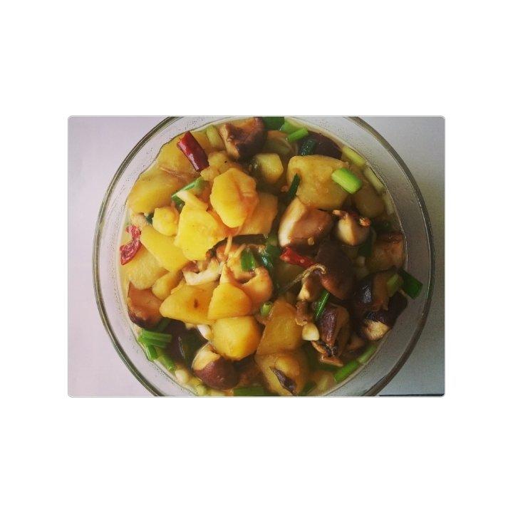 香菇土豆卤子