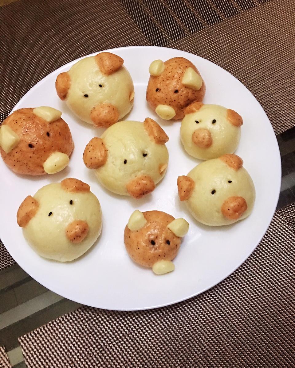 小猪豆沙包