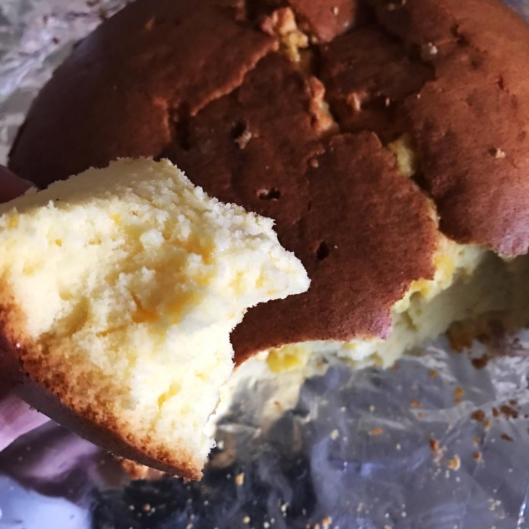 烤箱做蛋糕（戚风蛋糕的做法）