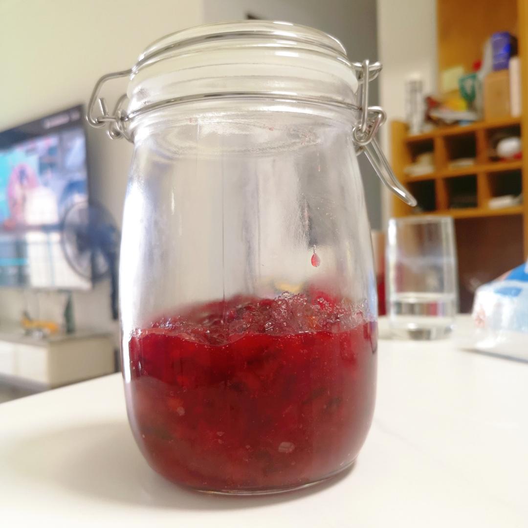 自制黑布林果酱