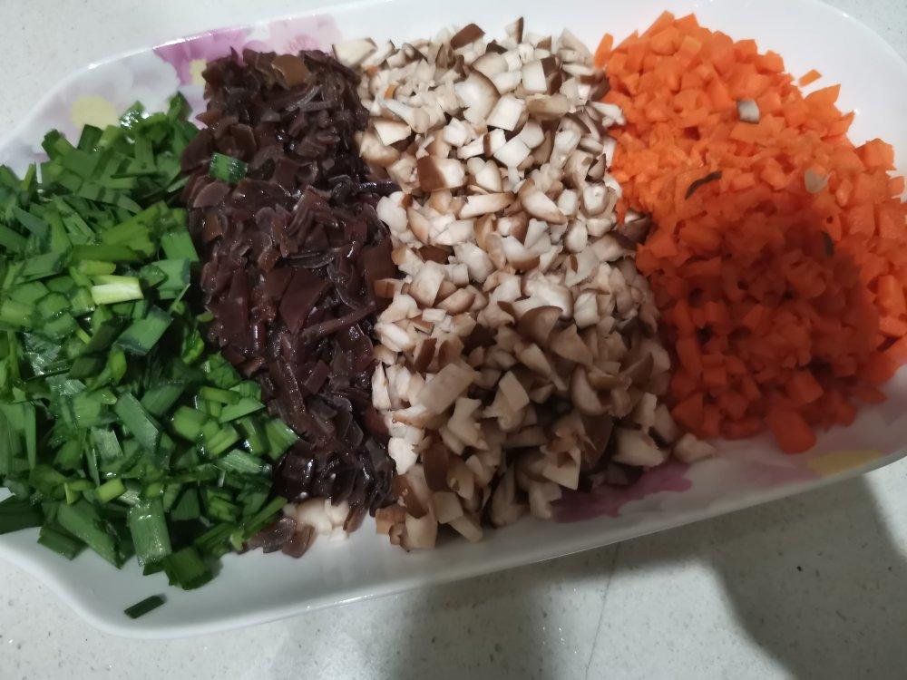 包子、饺子馅丰富又养眼的素三鲜、萝卜木耳韭菜馅