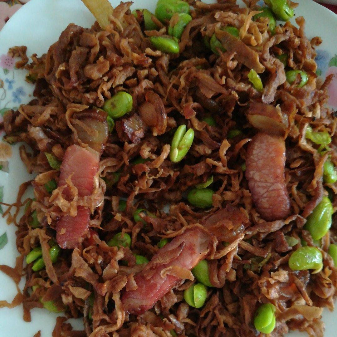 萝卜干炒腊肉