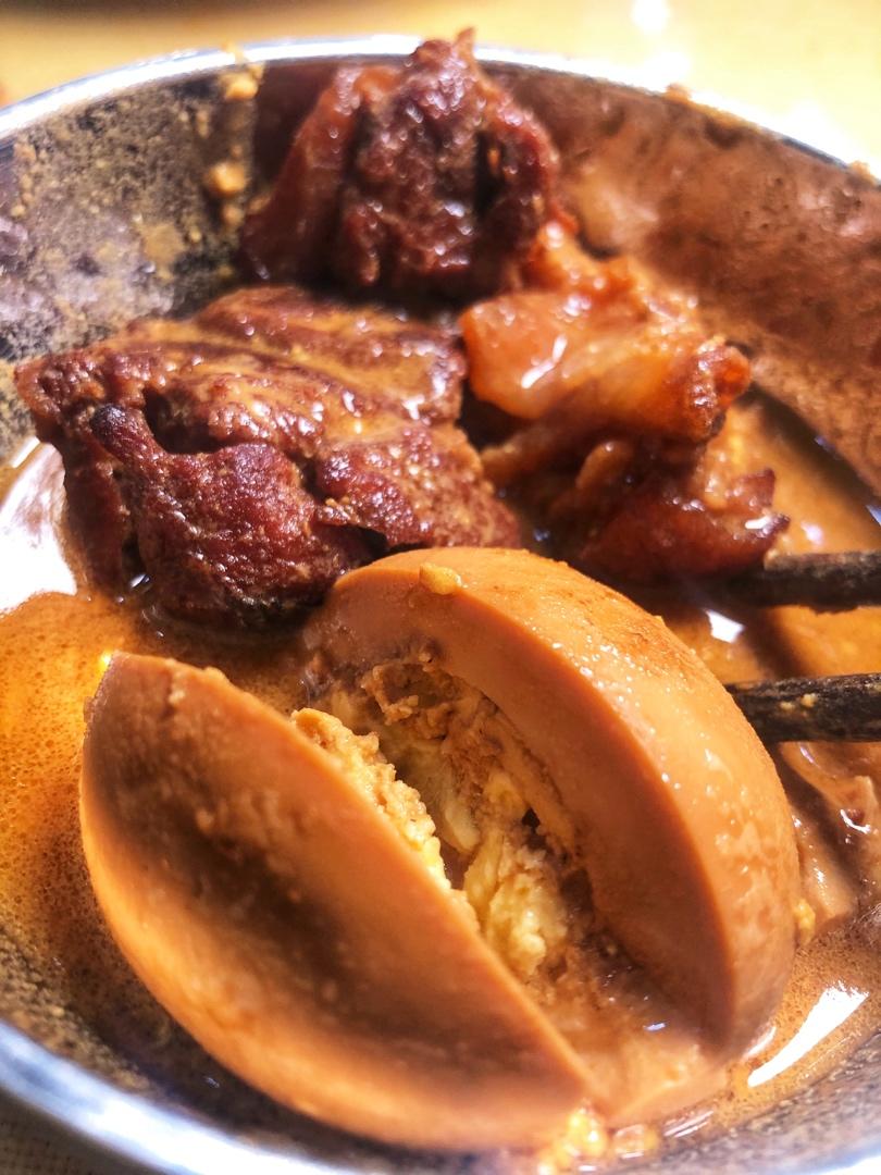香酥烤猪蹄