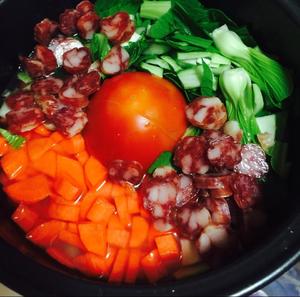 抖音网红饭…一只番茄饭的做法 步骤1