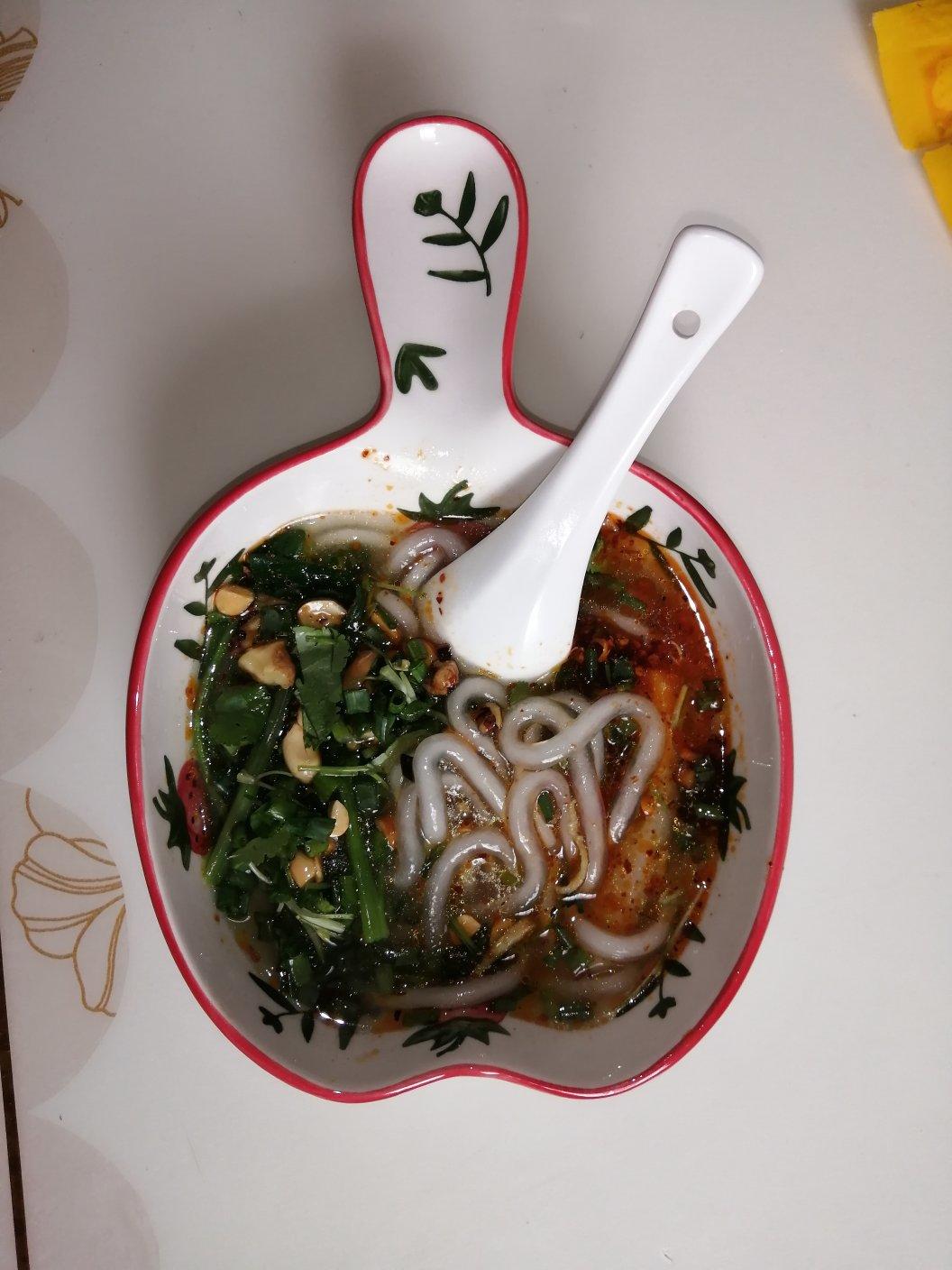酸辣土豆粉