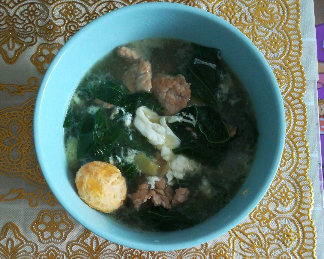 豆叶咸蛋瘦肉汤