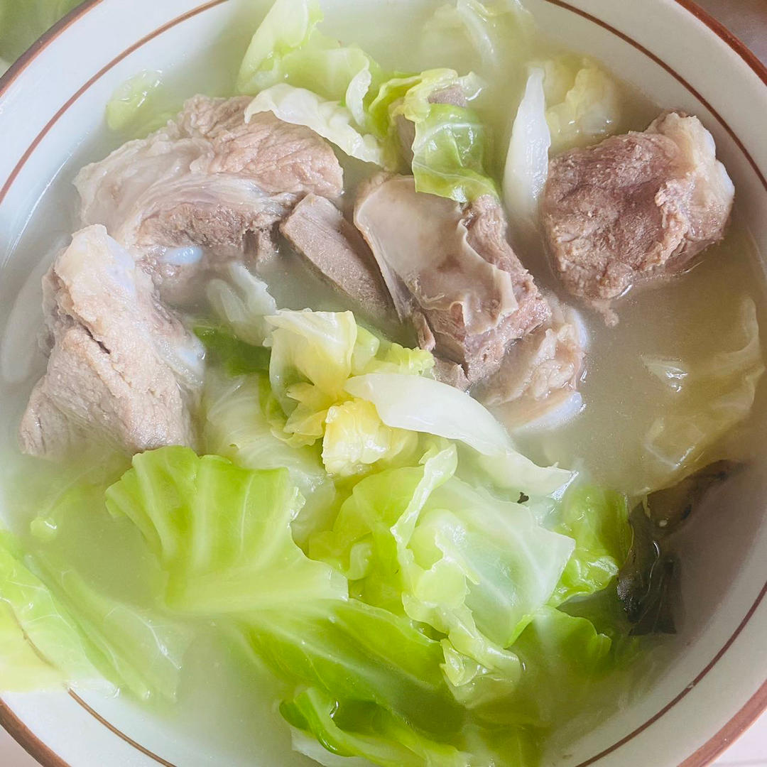 清炖排骨汤