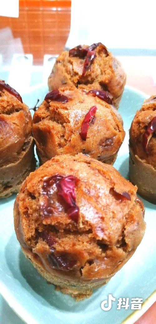 姥姥教的红糖红枣糕