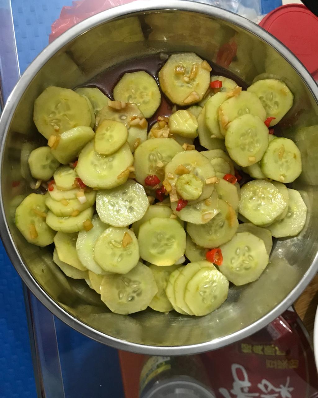 凉拌黄瓜