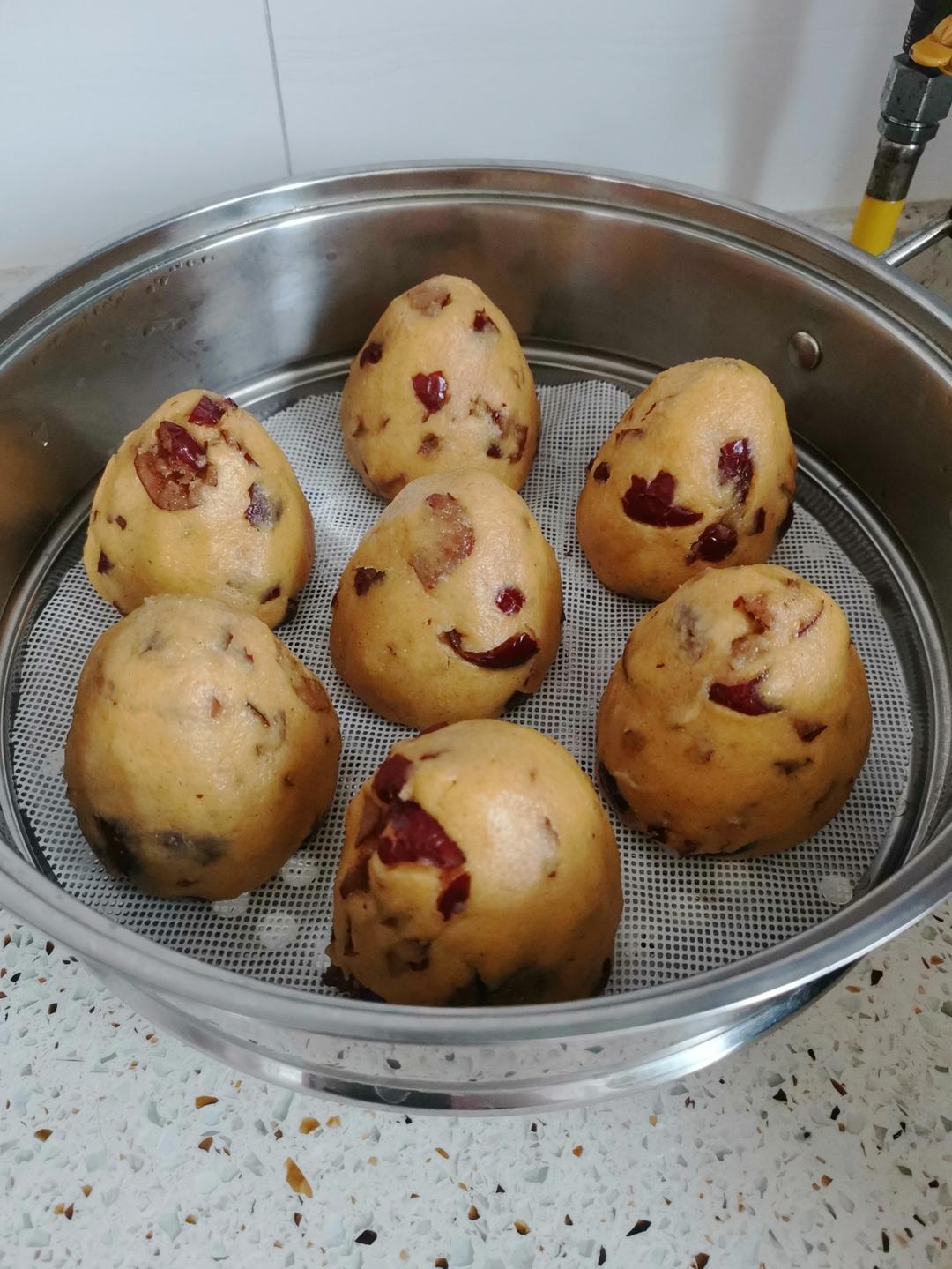 红枣玉米面窝窝头