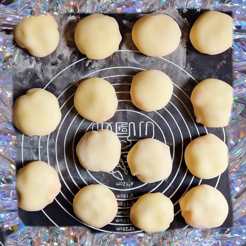 腹黑白胖子——奥利奥雪媚娘