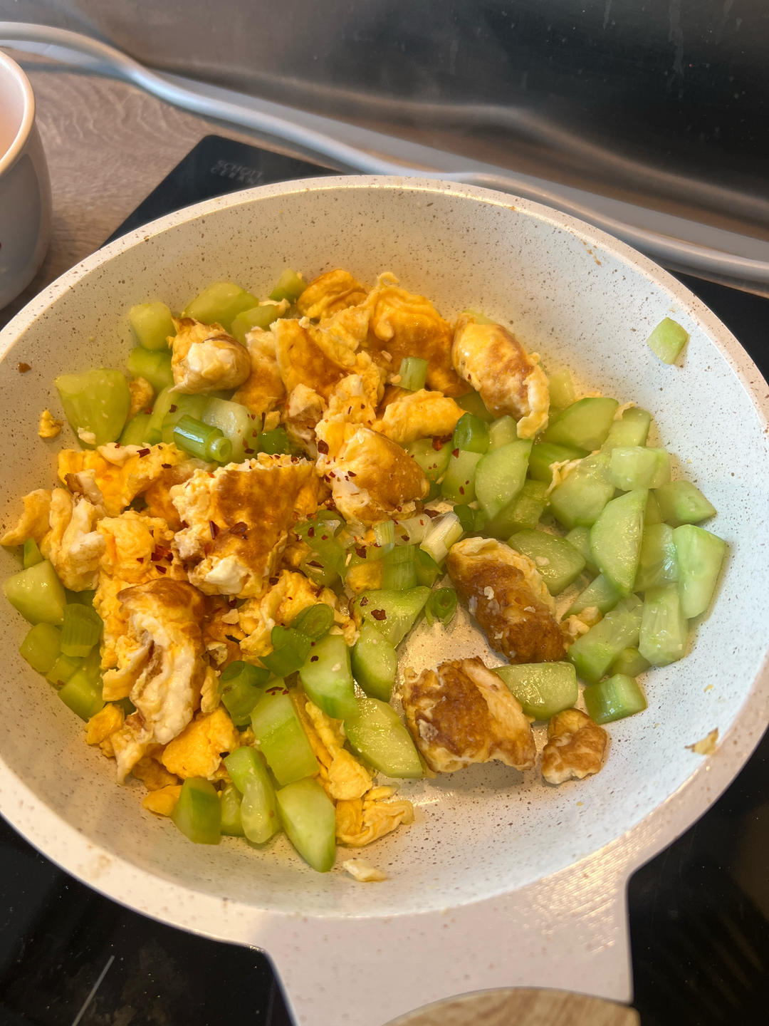 黄瓜炒鸡蛋 （青瓜炒鸡蛋）