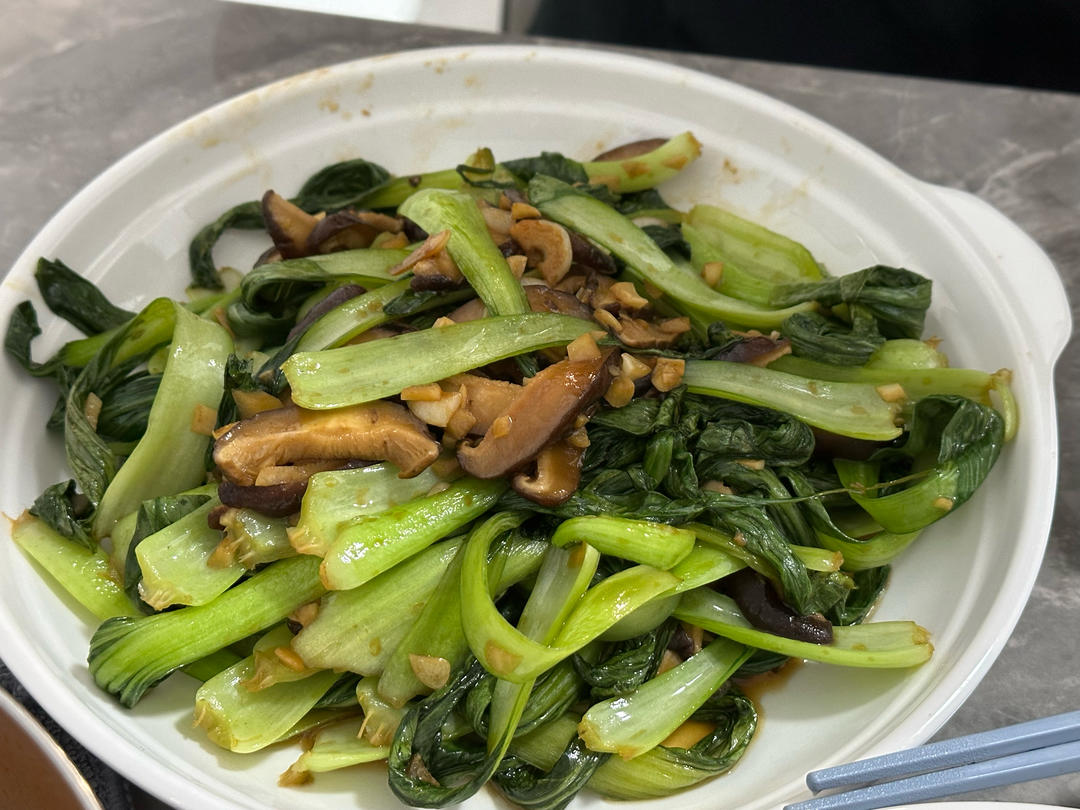 比肉还好吃的——蚝油香菇油菜