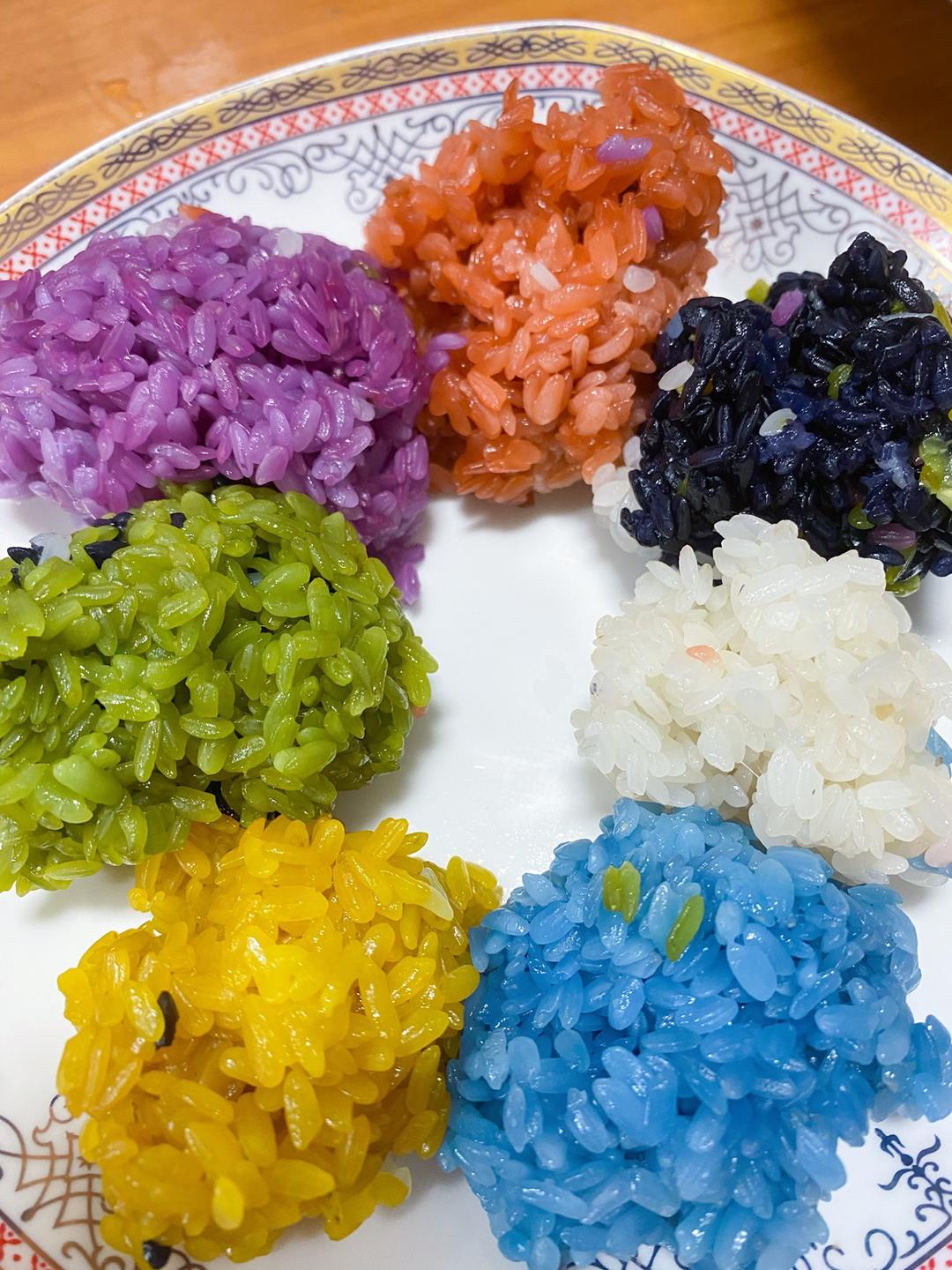 壮族7彩糯米饭