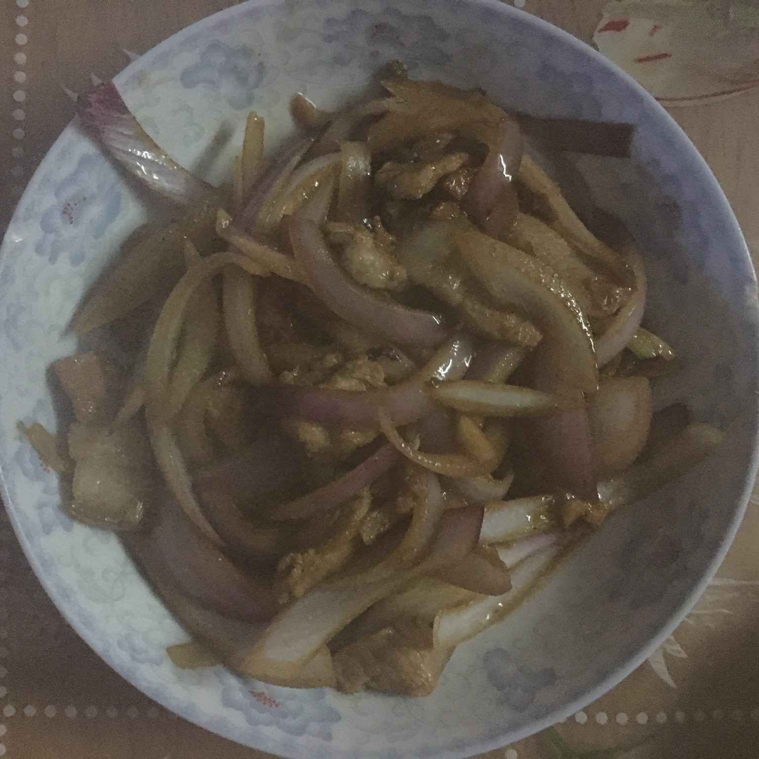 洋葱炒肉