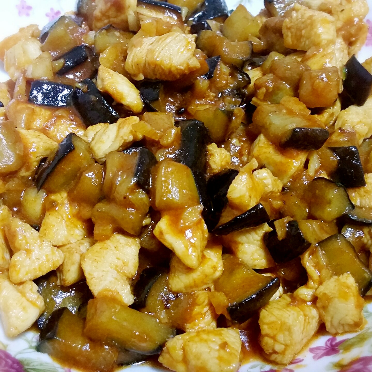 韩式辣酱菜--韩味鸡丁烧茄子