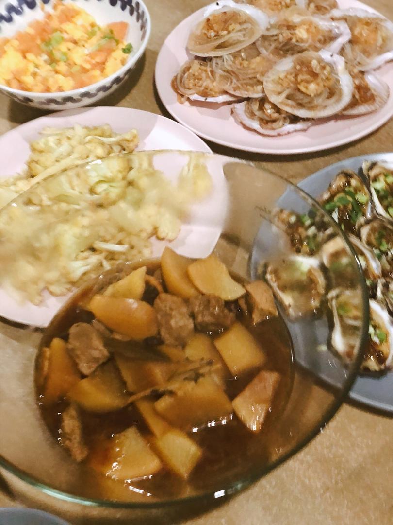 萝卜炖牛腩（柱侯）
