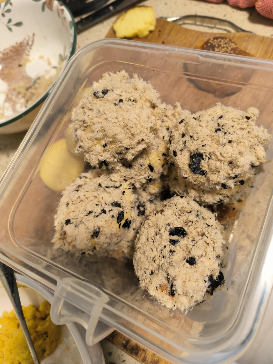 美味海苔肉松小贝