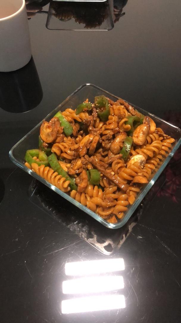 黑椒牛柳意面（螺旋面）