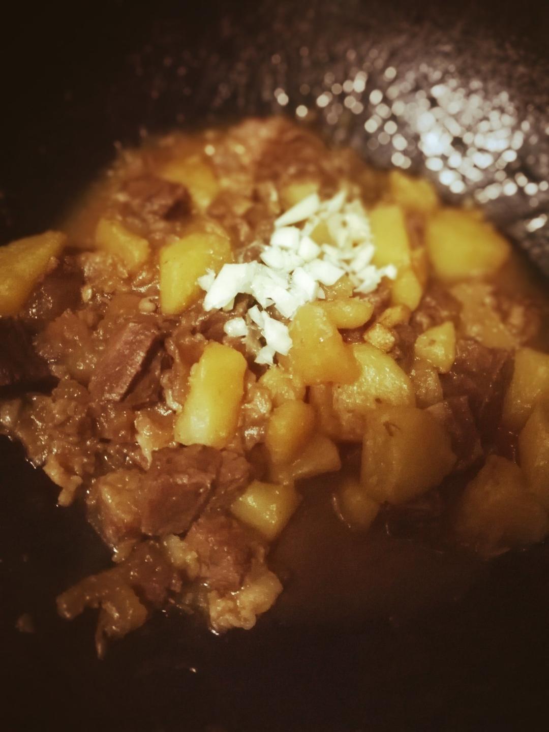 牛肉炖土豆